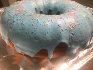 Giant vanilla cake donut