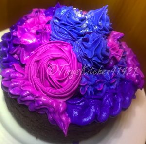 Purple Flower cupcakes and mini cake